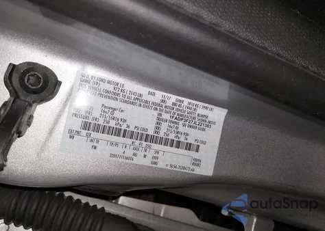 2018 Ford Focus Se z USA, uszkodzony, nr VIN 1FADP3F27JL221303